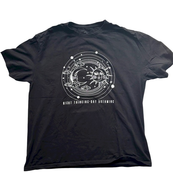 Tops - Black Graphic T-Shirt